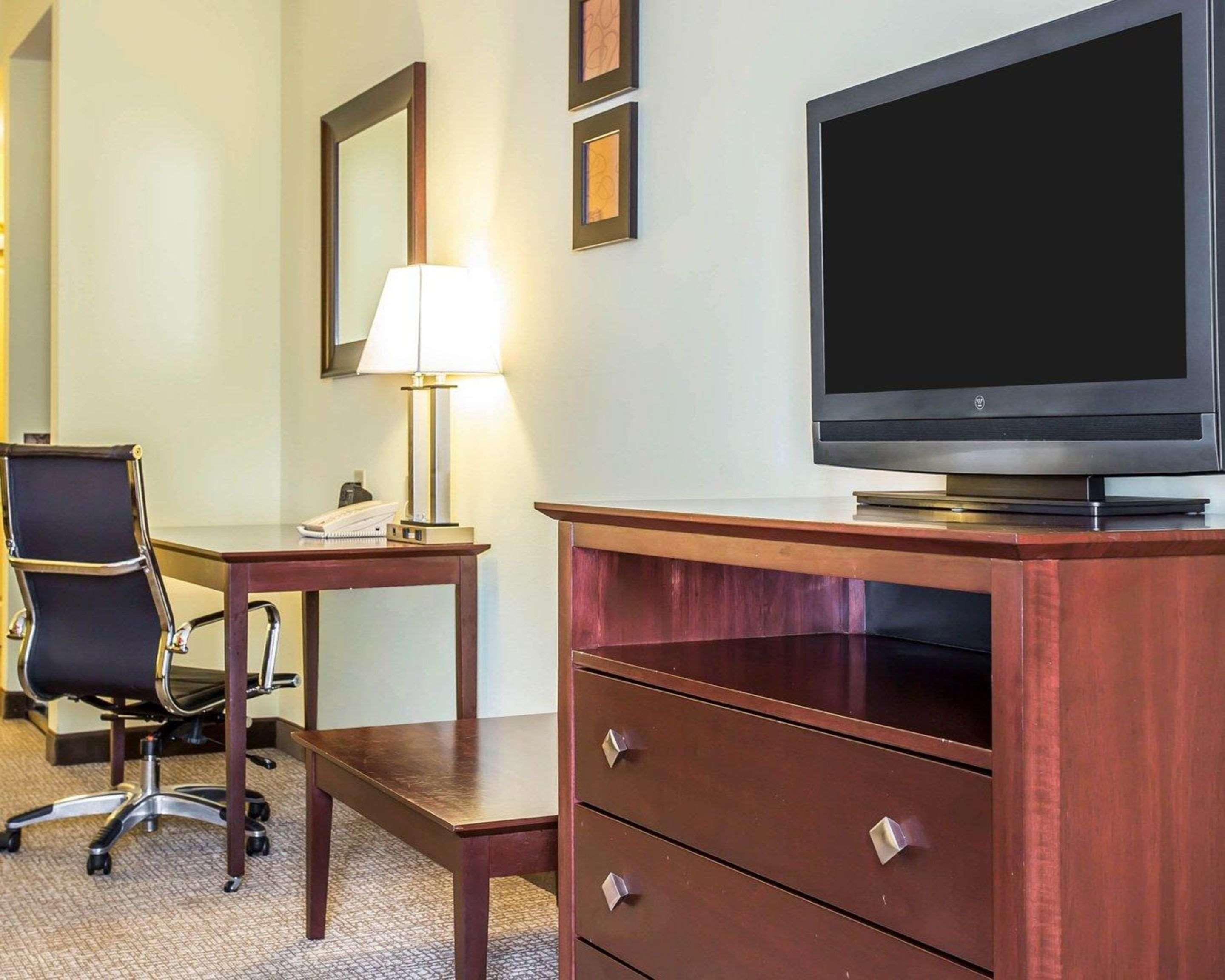 Hotel Comfort Manchester Meadows Area 3*